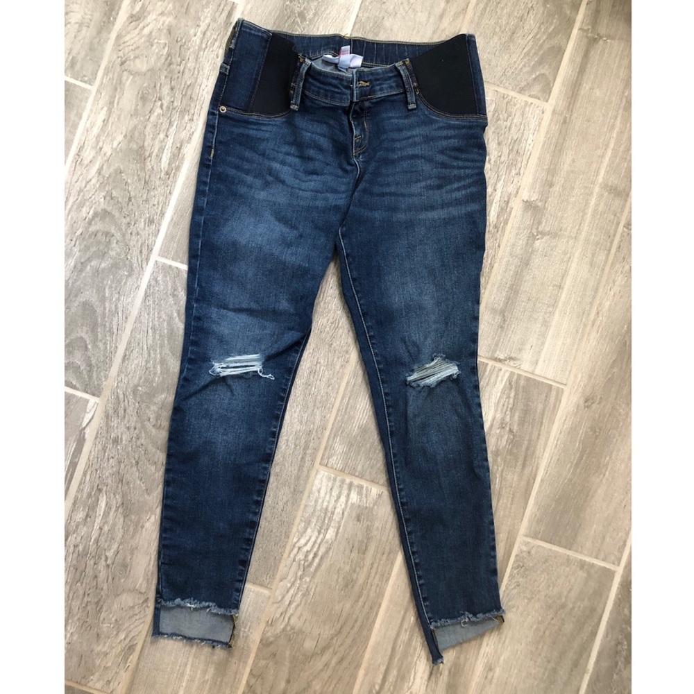 Maternity skinny jeans